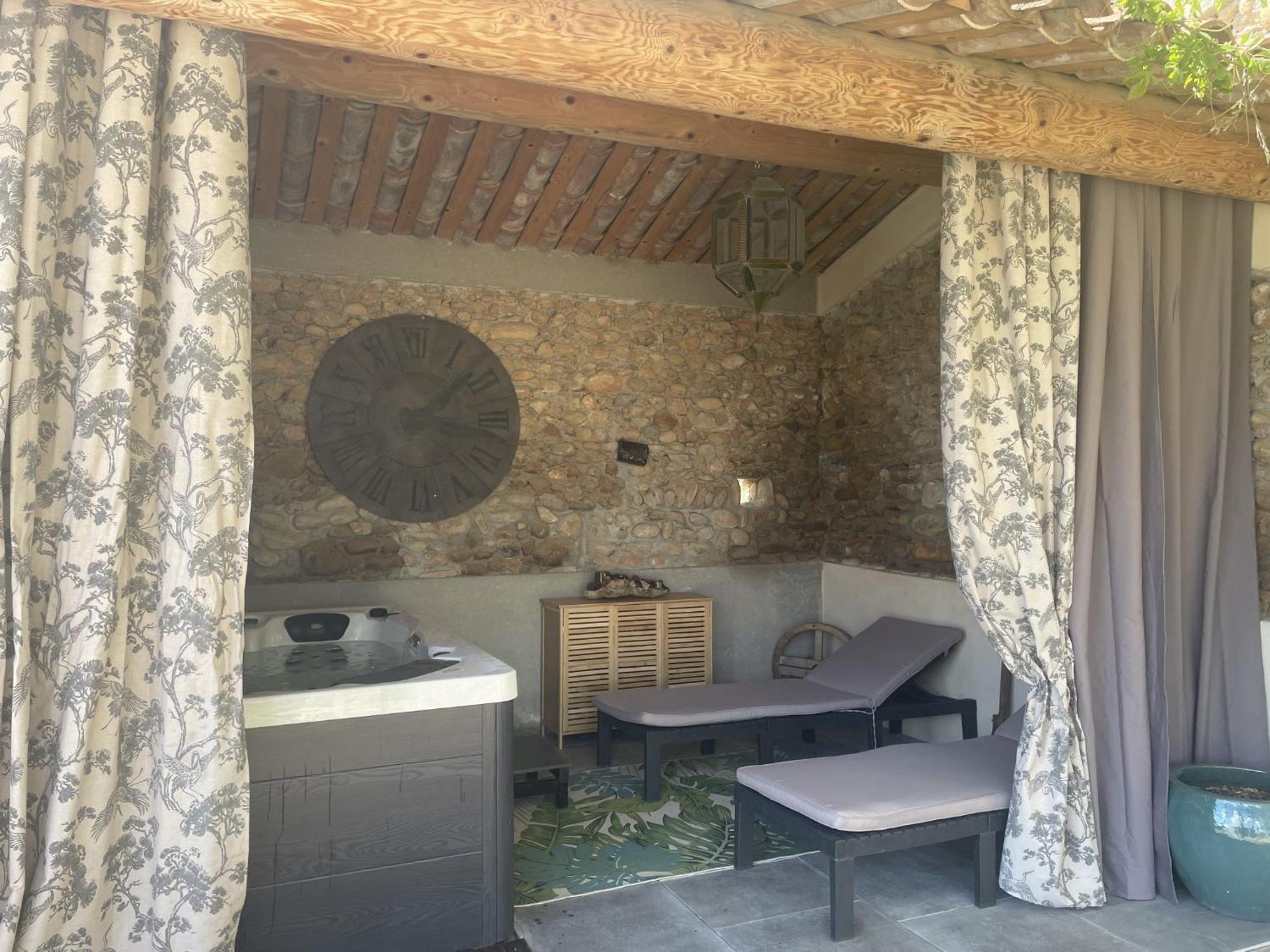 Hotel Les Mazets Du Pas Gréoux-les-Bains Esterno foto